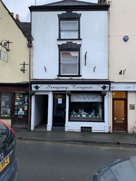 SHOP PREMISES prime central location WOTTON-UNDER-EDGE Photo 1
