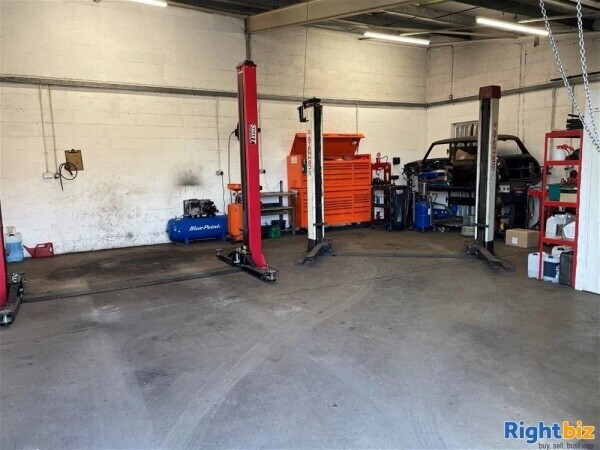 A Well Established Motor Vehicle Service, Repairs & Mechanical Repairs Business Photo 1