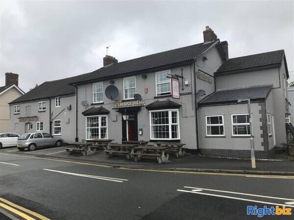 FREEHOLD PUBLIC HOUSE & RESTAURANT based STAFFORDSHIRE Photo 1