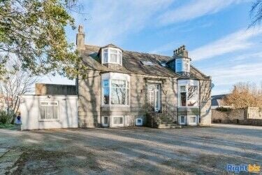 Popular Guest House in Dyce - Trading - Excellent Location Popular Guest House in Dyce - Trading - Excellent Location