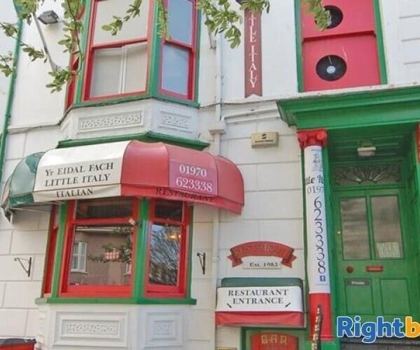 CEREDIGION - SEASIDE TOWN RESTAURANT Photo 1