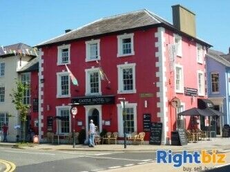 Hotel- Dyfed Photo 1