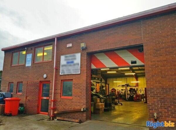 Freehold: Established Spacious Car Garage and Mot testing Centre in Prime Location, Vehicle Repair Photo 1