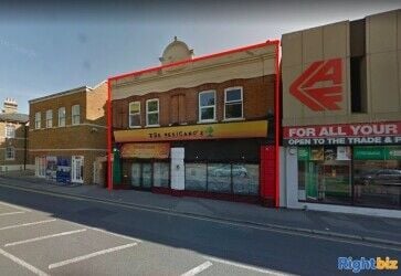 Freehold Restaurant Property in Staines | 2 Separate 2-Bed Flats | Fully Fitted Restaurant