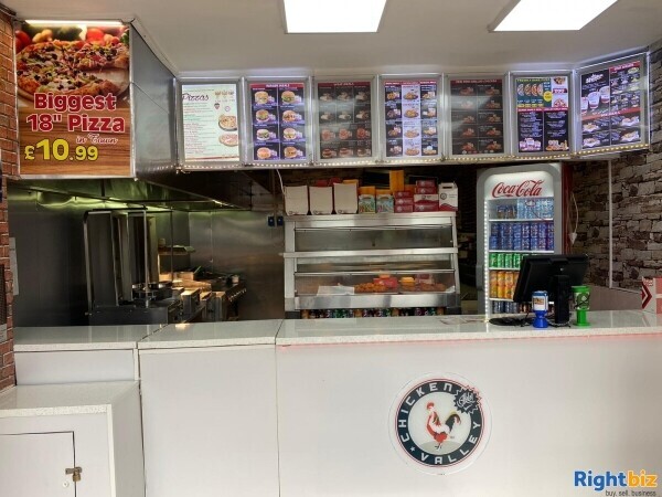 Pizza and chicken shop  Photo 1
