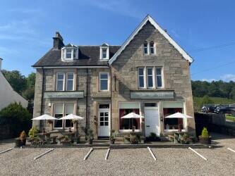 Superbly presented hotel & inn located in the heart of the Loch Lomond & Trossachs National Park