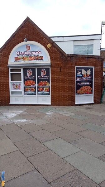 Takeaway kebab pizza burger  ice cream thick shakes Photo 1