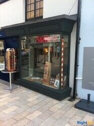 Barbers established over 37 years - leasehold lock up shop Barbers established over 37 years - leasehold lock up shop