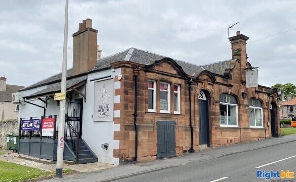 POPULAR LOCAL HOSTELRY OF CHARACTER FOR SALE EAST LOTHIAN Photo 1