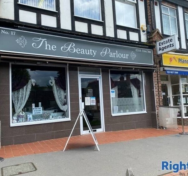Well Established Beauty Salon For Sale Photo 1