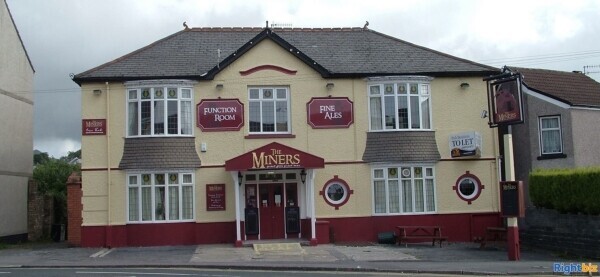 The Miners Arms, Skewern, Neath, South Wales SA10. Alternate Use Subject To Planning Permission. Photo 1