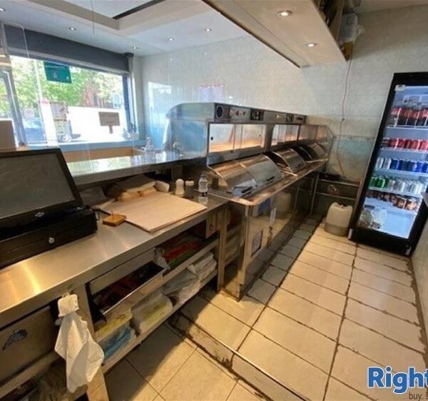 Traditional Fish & Chip Shop Plus Chinese Takeaway  - Surrey Photo 1