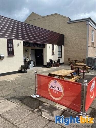The Cardwell Inn - Renfrewshire Photo 1