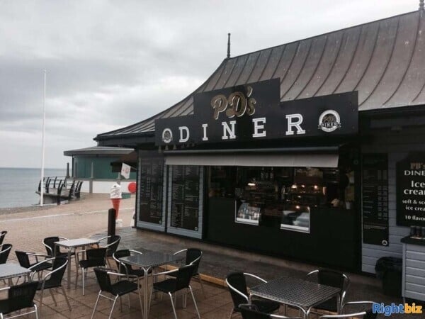 A POPULAR COASTAL CAFÃ‰ BAR LOCATED IN MID WALES Photo 1