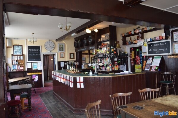 FREE OF TIE FREEHOUSE PUB/RESTAURANT  WORTHING, WEST SUSSEX  LOW OVERHEADS Photo 1