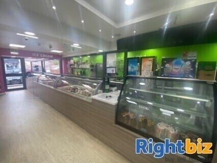 Very Popular Ice Cream and Desserts Cafe Takeaway Whitburn Photo 1