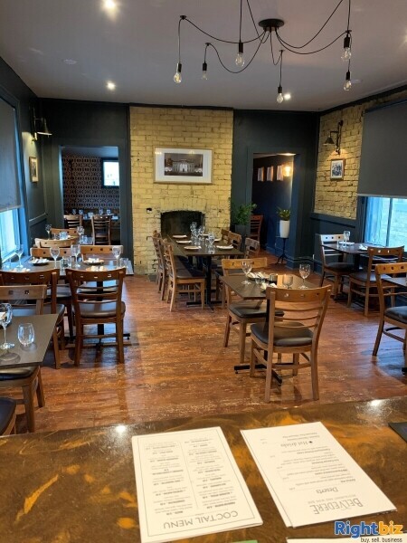 TRULY STUNNING – FOUR STOREY RESTAURANT/WINE BAR & COCKTAIL LOUNGES Photo 1