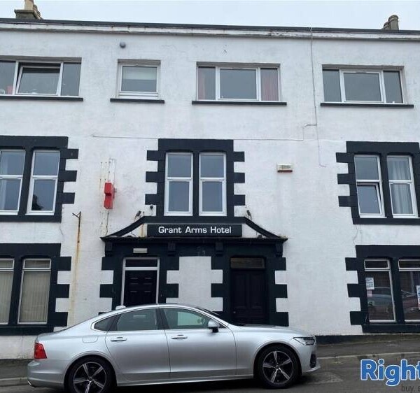 Public Bar and Guest House - Morayshire Photo 1