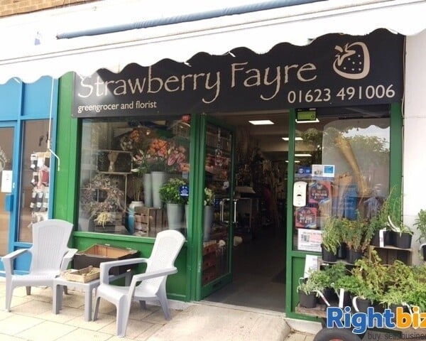 A Fruit & Vegetable Retailer in Ravenshead, Nottinghamshire. 'For Sale'. Photo 1