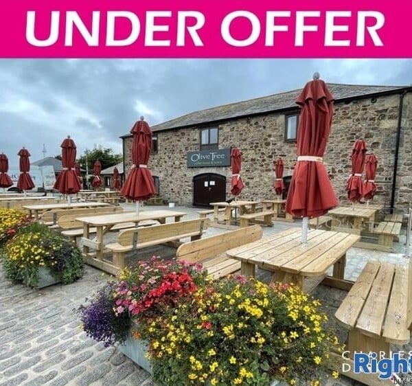 Under Offer: Superb Waterside Cafe Bistro on Bude Canal For Sale in Bude Photo 1