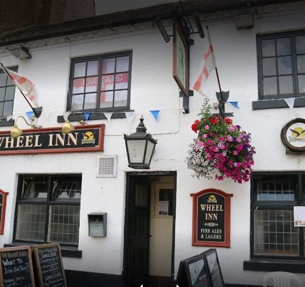 PUBLIC HOUSE prominent town centre location ASHBOURNE, Derby PUBLIC HOUSE prominent town centre location ASHBOURNE, Derby
