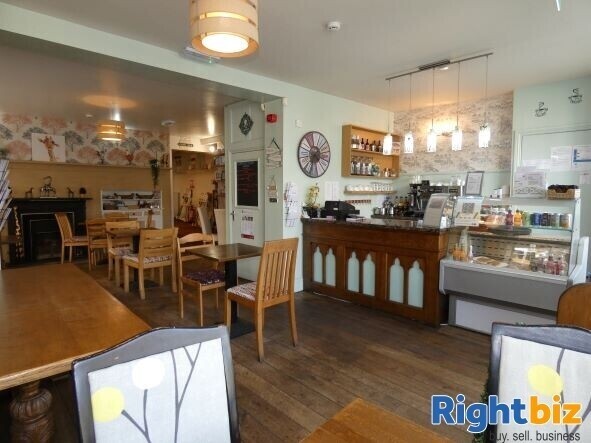 Licensed Cafe Burnley Photo 1