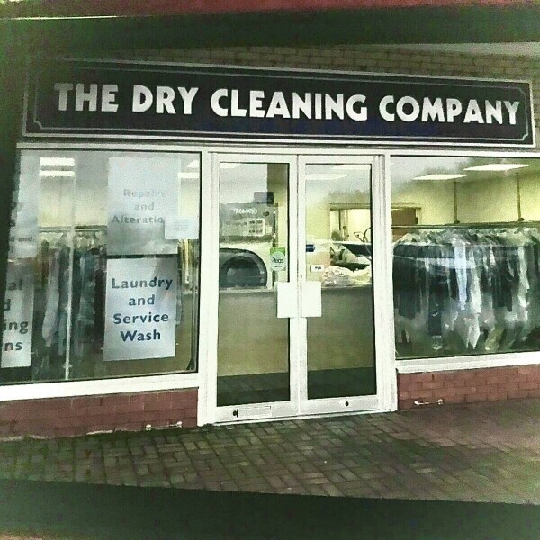 Two very busy dry cleaning receivers shops, high turnover, excellent locations. Photo 1