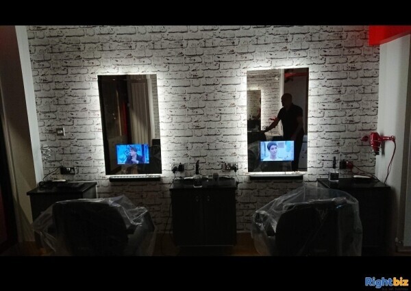 Barber chair for rent in Luton Photo 1