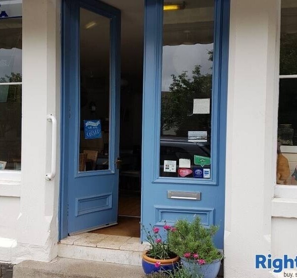 Well Established Cafe & Gallery For Sale Photo 1