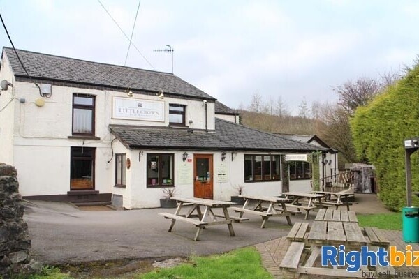 TORFAEN, SOUTH WALES VILLAGE PUB WITH SEPERATE OWNERS HOUSE Photo 1