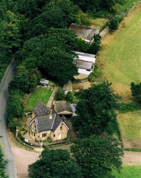 Kennels, Cattery & Equestrian businesses For Sale in Barnsley Photo 1