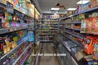 Off Licence with one bedroom flat in Highgate London Photo 1