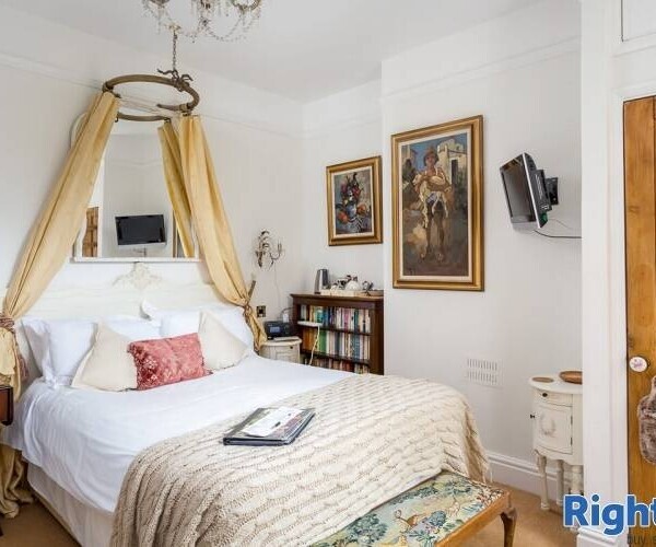 Warm & Friendly Guesthouse in Stratford-Upon-Avon Photo 1