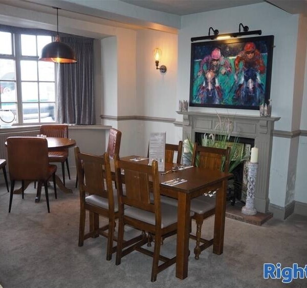 Licenced Trade, Pubs & Clubs For Sale in Retford Photo 1