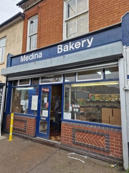 A BAKERY FOCUSING ON WHOLESALE PRODUCTION OF ASIAN AND ENGLISH BAKED CONFECTIONERY