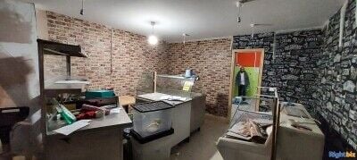 One A3 Licence user (Burgar,Pizza,Kebab,Grills) Restaurant will be Rent One A3 Licence user (Burgar,Pizza,Kebab,Grills) Restaurant will be Rent
