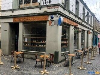Stunning 50 Cover Cafe Bistro Deli in Central Falkirk Photo 1