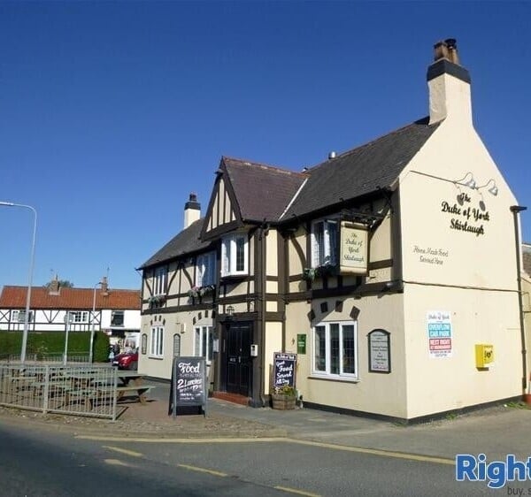 EAST YORKSHIRE - FOOD LED PUBLIC HOUSE & RESTAURANT Photo 1