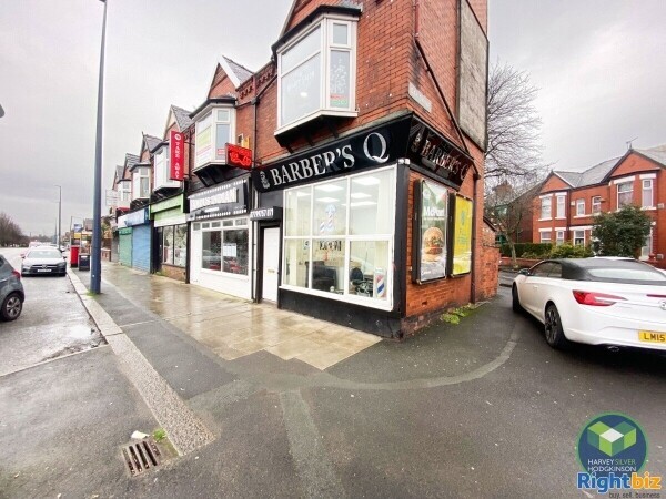 BARBERS/HAIR SALON: DENTON: Photo 1