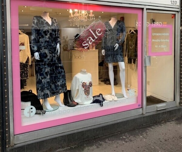 Well Established Fashion Boutique **Heavily Reduced** Photo 1