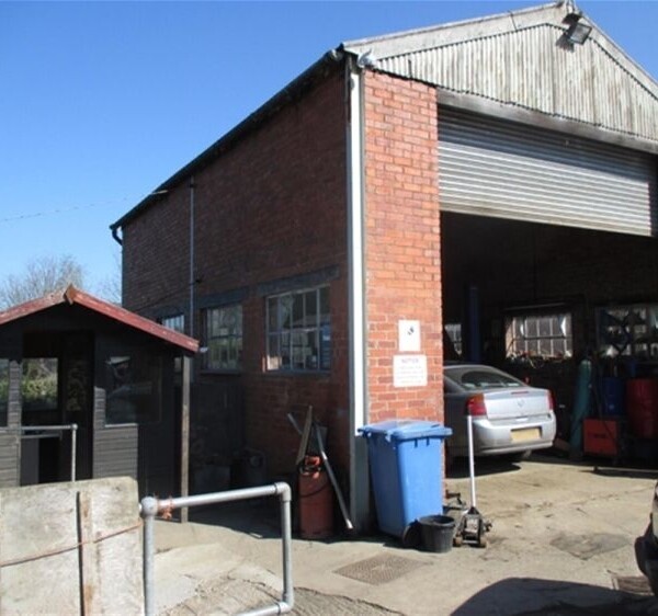 FREEHOLD GARAGE SERVICES WITH LETTED ACCOMMODATION - POWYS Photo 1