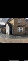 House with grooming parlour