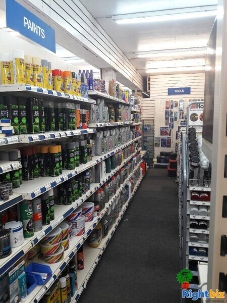 Car accessories and parts retailer in Keynsham Bristol. Photo 1