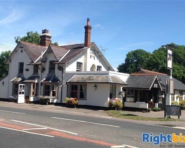 AWARD WINNING PUBLIC HOUSE Photo 1