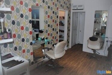 Leasehold hairdressers for sale Ipswich £10,000 Leasehold hairdressers for sale Ipswich £10,000