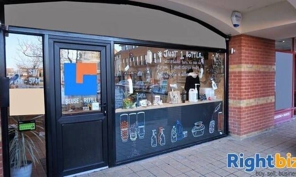 VACANT A1/A3 SHOP WITH ALCOHOL LICENCE Photo 1