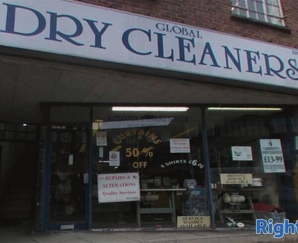 Amazingly Well Presented, Highly Recommended Laundry in Desirable Location Photo 1