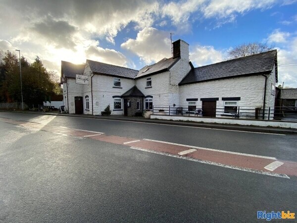 POWYS - RECENTLY REFURBISHED MID-WALES 16TH CENTURY VILLAGE INN Photo 1