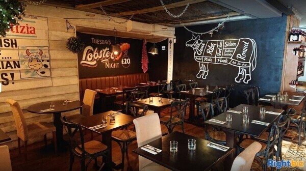 Vacant Licensed Restaurant, East Grinstead Photo 1