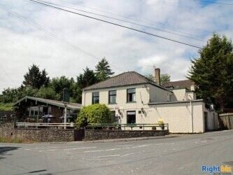 GWENT - EDGE OF NEWPORT VILLAGE CENTRE INN